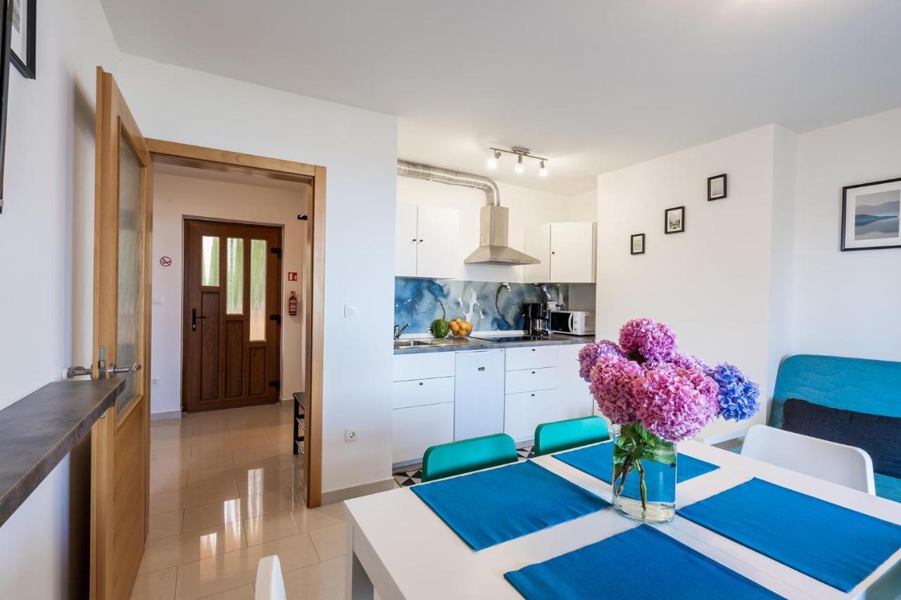 Downtown Apartments Dorian And Nadia Opatija Zewnętrze zdjęcie